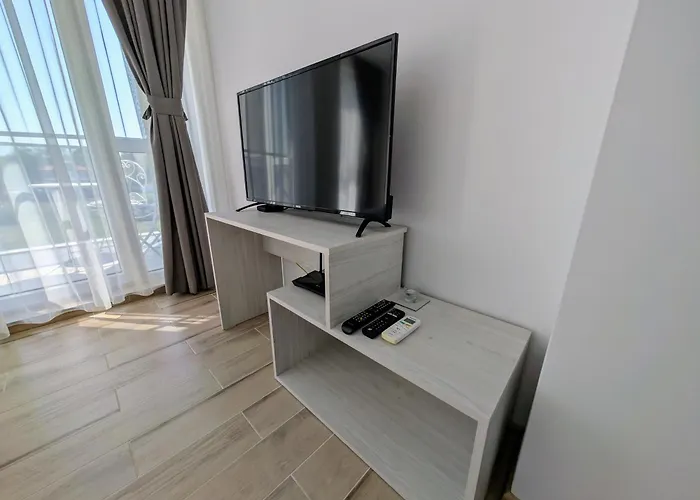 - студио престиж 2 * Chisarja